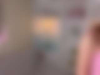 Live cam show with EwaHeye - Facial on SquirtSoMuch