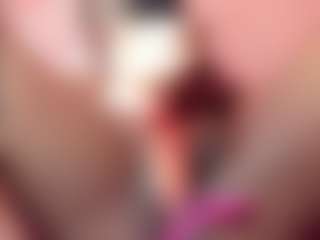 IrisHerrera's Live Sex Cam Show