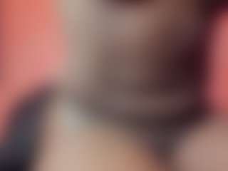 IrisHerrera's Live Sex Cam Show