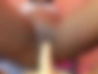IrisHerrera's Live Sex Cam Show