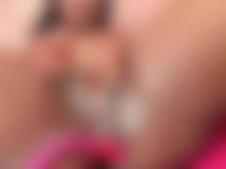 IrisHerrera's Live Sex Cam Show