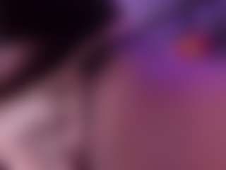 IrisHerrera's Live Sex Cam Show