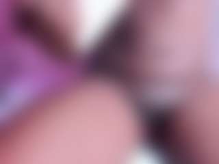 IrisHerrera's Live Sex Cam Show