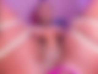 IrisHerrera's Live Sex Cam Show