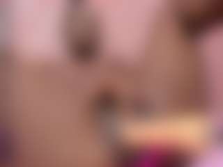 Live cam show with IrisHerrera - Foot Fetish Black on Gym Cam Girls