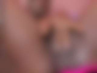 IrisHerrera's Live Sex Cam Show