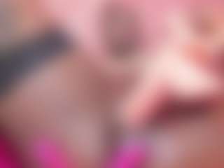 IrisHerrera's Live Sex Cam Show