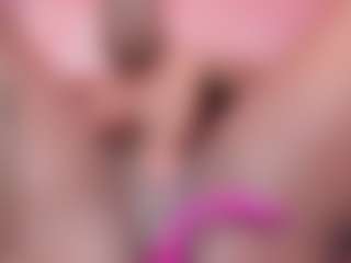 Live cam show with IrisHerrera - Ebony College on Dare Cams