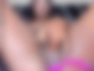 IrisHerrera's Live Sex Cam Show