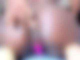 IrisHerrera's Live Sex Cam Show