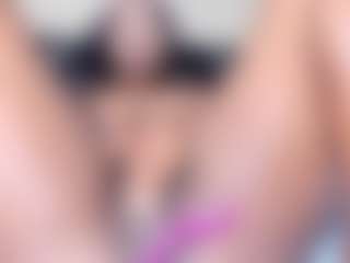 IrisHerrera's Live Sex Cam Show