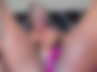 IrisHerrera's Live Sex Cam Show