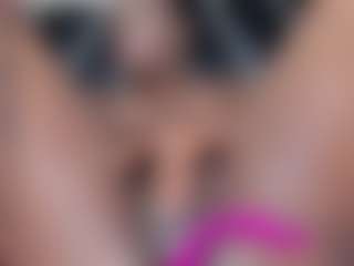 Live cam show with IrisHerrera - Dirty Talk on AdultVida.com