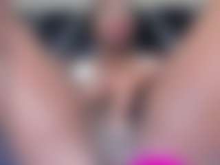 IrisHerrera's Live Sex Cam Show