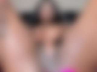 IrisHerrera's Live Sex Cam Show