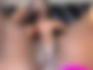 IrisHerrera's Live Sex Cam Show