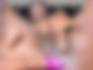 Live cam show with IrisHerrera - Black Squirt on https://playwithruby.com
