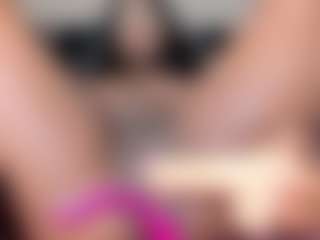 IrisHerrera's Live Sex Cam Show
