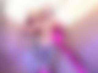 IrisHerrera's Live Sex Cam Show