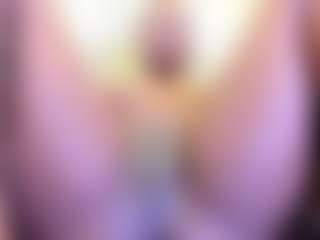 IrisHerrera's Live Sex Cam Show