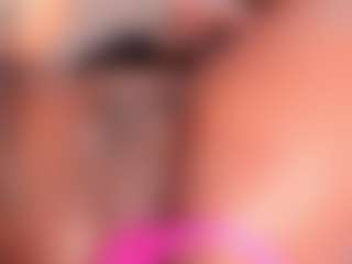 IrisHerrera's Live Sex Cam Show