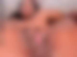 IrisHerrera's Live Sex Cam Show