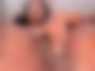 IrisHerrera's Live Sex Cam Show