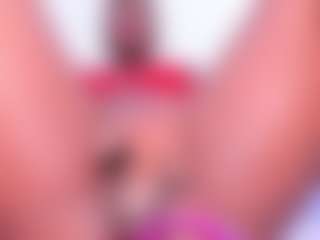 Live cam show with IrisHerrera - Tease Teen (18+) on sexylive.show