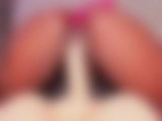 IrisHerrera's Live Sex Cam Show