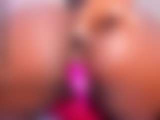 IrisHerrera's Live Sex Cam Show