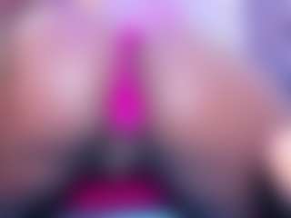 IrisHerrera's Live Sex Cam Show
