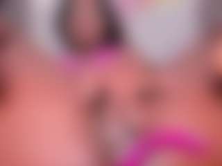 Live cam show with IrisHerrera - Ebony on Camsoda | colombia