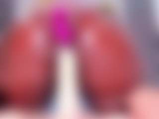 IrisHerrera's Live Sex Cam Show