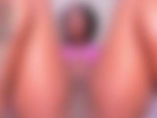 Live cam show with IrisHerrera - Ebony Lovense on Mixed Magazine Live