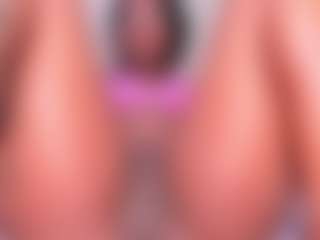 Live cam show with IrisHerrera - Full Nudity on Dolls Live
