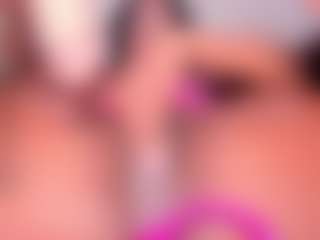 Live cam show with IrisHerrera - Dildo Or Vibrator on Soda Cam