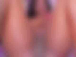 IrisHerrera's Live Sex Cam Show