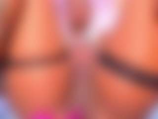 IrisHerrera's Live Sex Cam Show