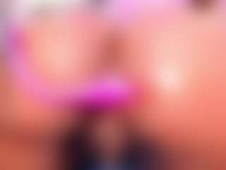 IrisHerrera's Live Sex Cam Show