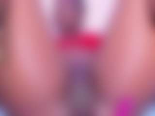 Live cam show with IrisHerrera - Genital Piercings on Livezox