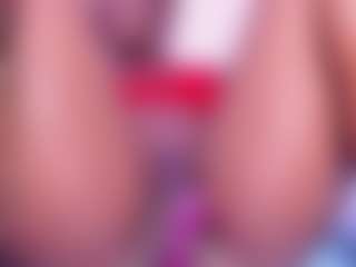 Live cam show with IrisHerrera - Ebony HD on intimatelivegirls.com