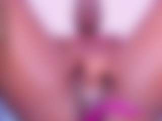 Live cam show with IrisHerrera - Ass Clapping on Livezox