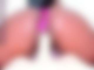 IrisHerrera's Live Sex Cam Show