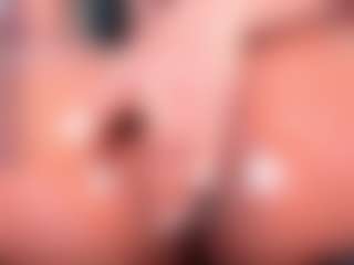 IrisHerrera's Live Sex Cam Show