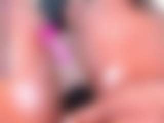 IrisHerrera's Live Sex Cam Show
