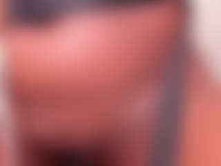 Live cam show with IrisHerrera - Ebony College on camwithhim.com