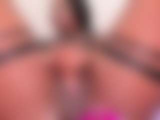 Live cam show with IrisHerrera - Colombia Young Adult on Camsoda