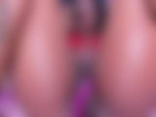 IrisHerrera's Live Sex Cam Show