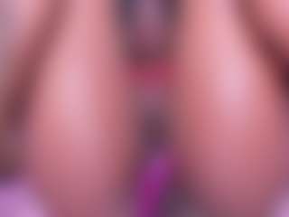 IrisHerrera's Live Sex Cam Show