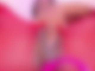 Live cam show with IrisHerrera - Teen (18+) on live.xbliss.ai